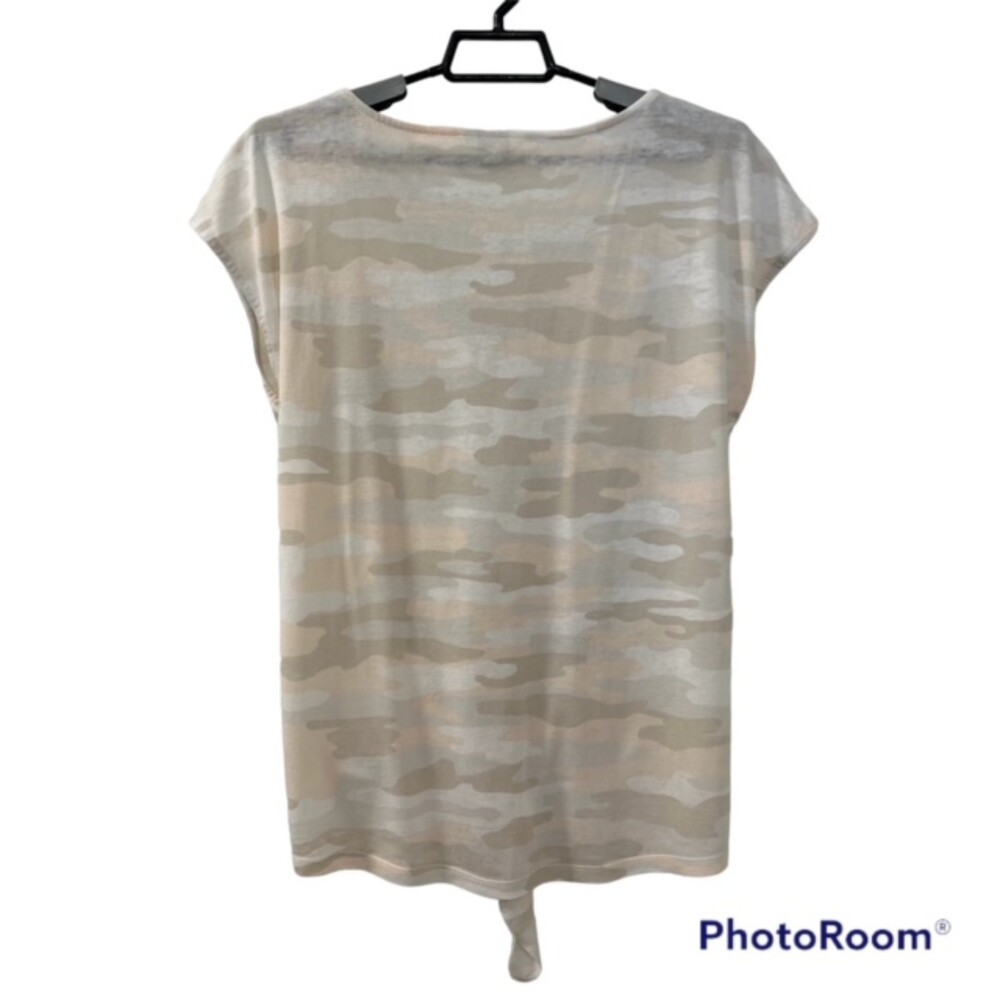 Lucky Brand Womens Peach Camo Cap Sleeve Tie Front V-Neck Shirt Size Medium - Picture 2 of 12
